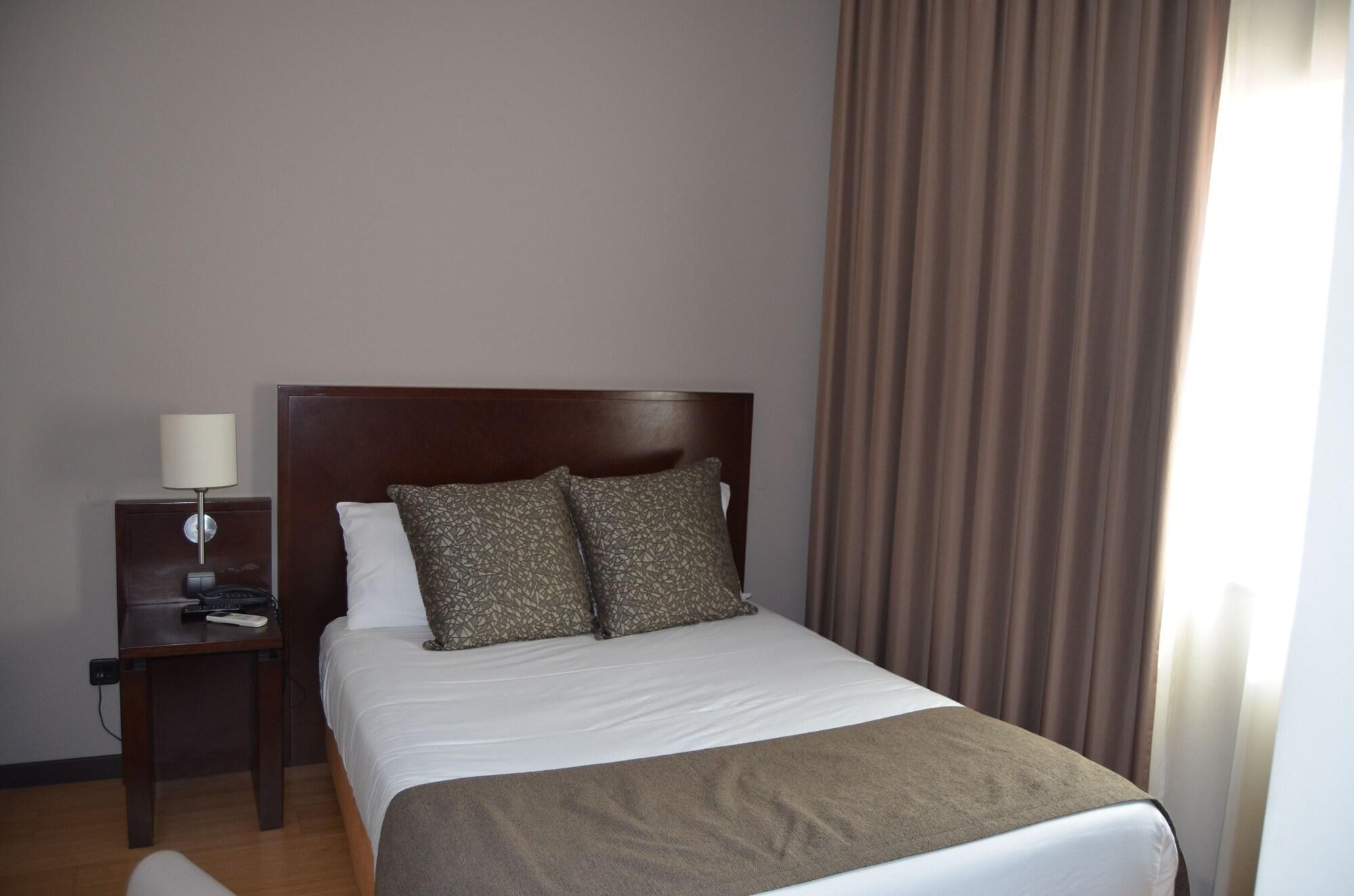Hotel Torres Novas Extérieur photo
