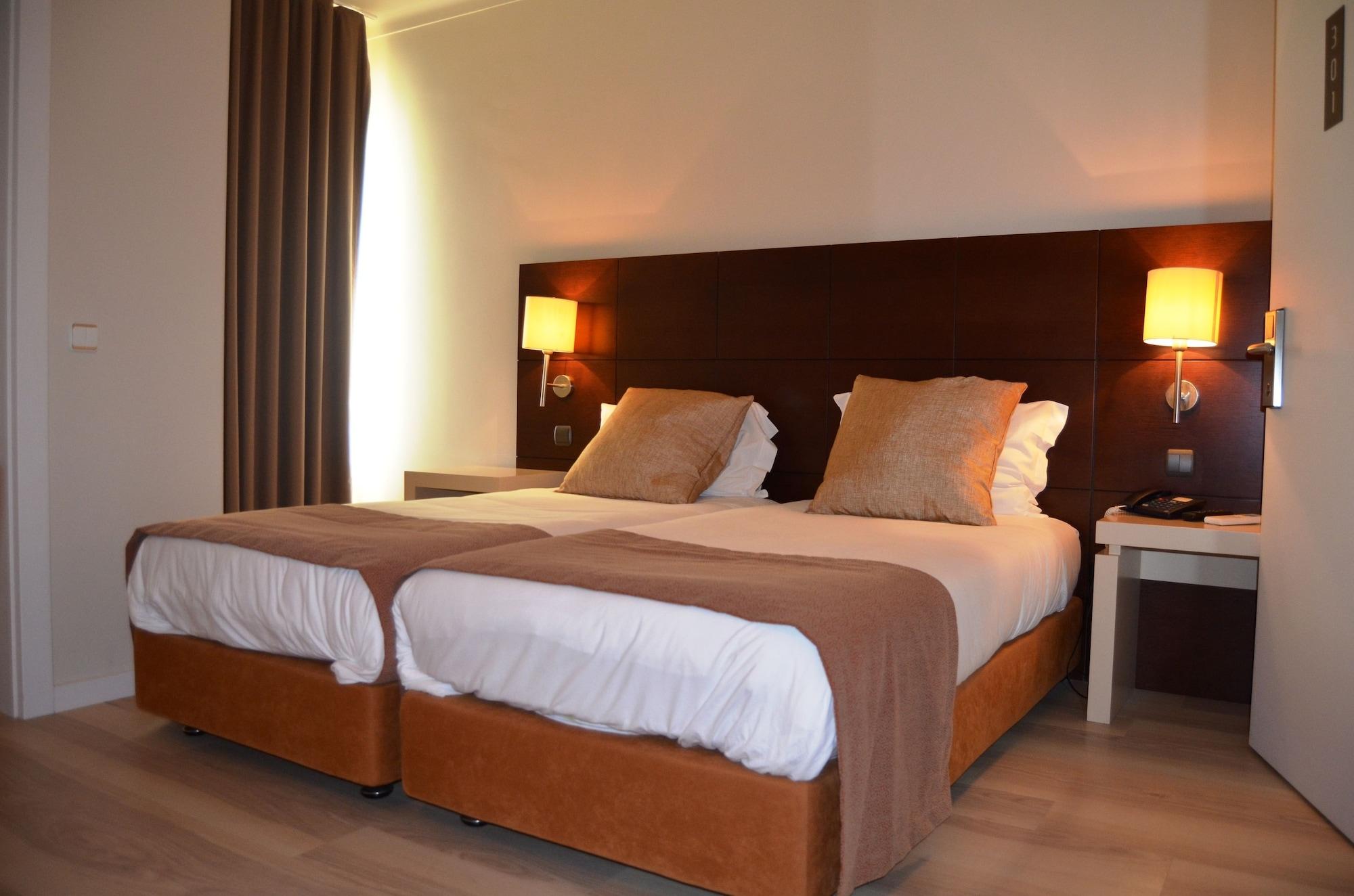 Hotel Torres Novas Extérieur photo