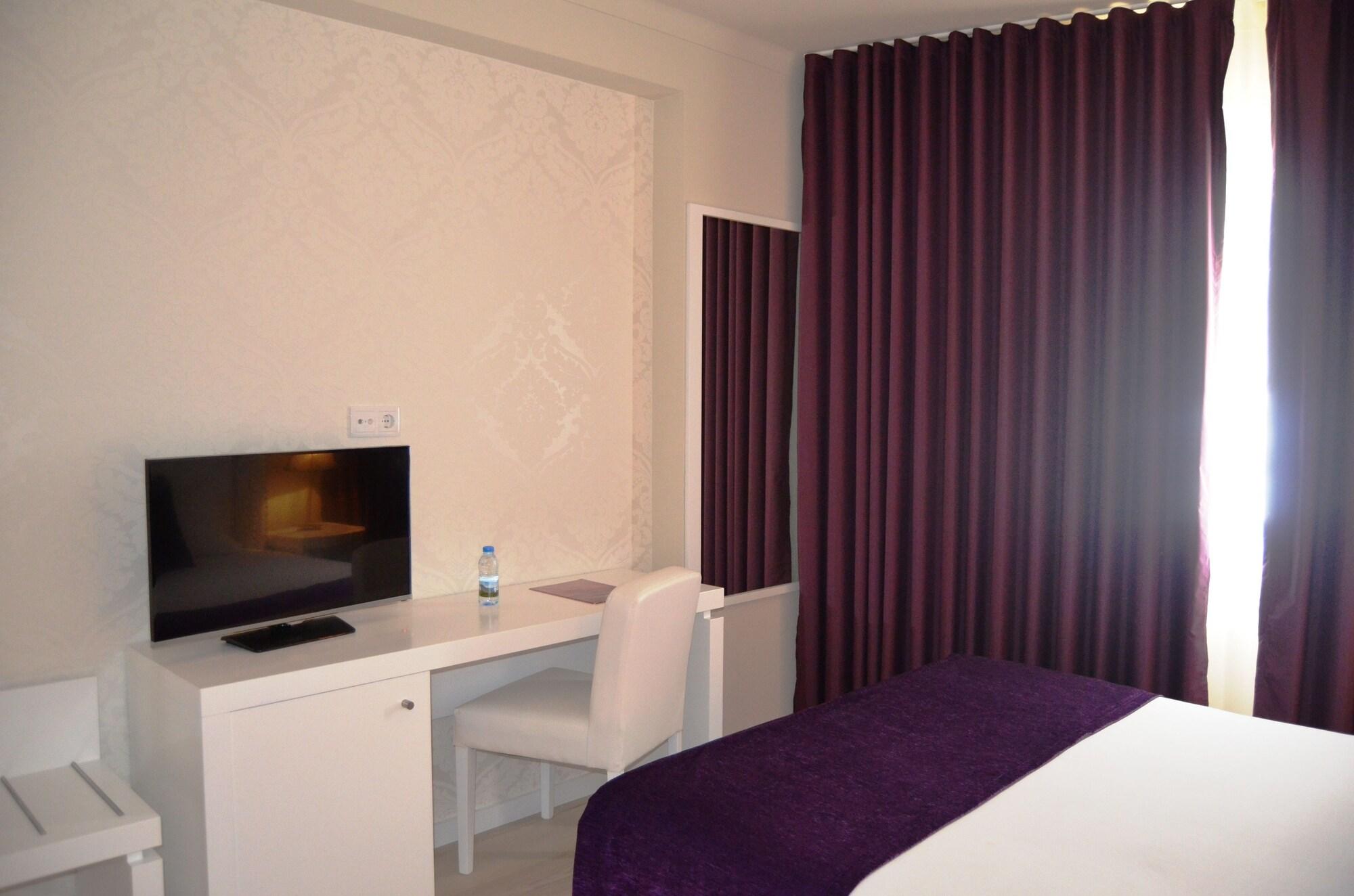 Hotel Torres Novas Extérieur photo