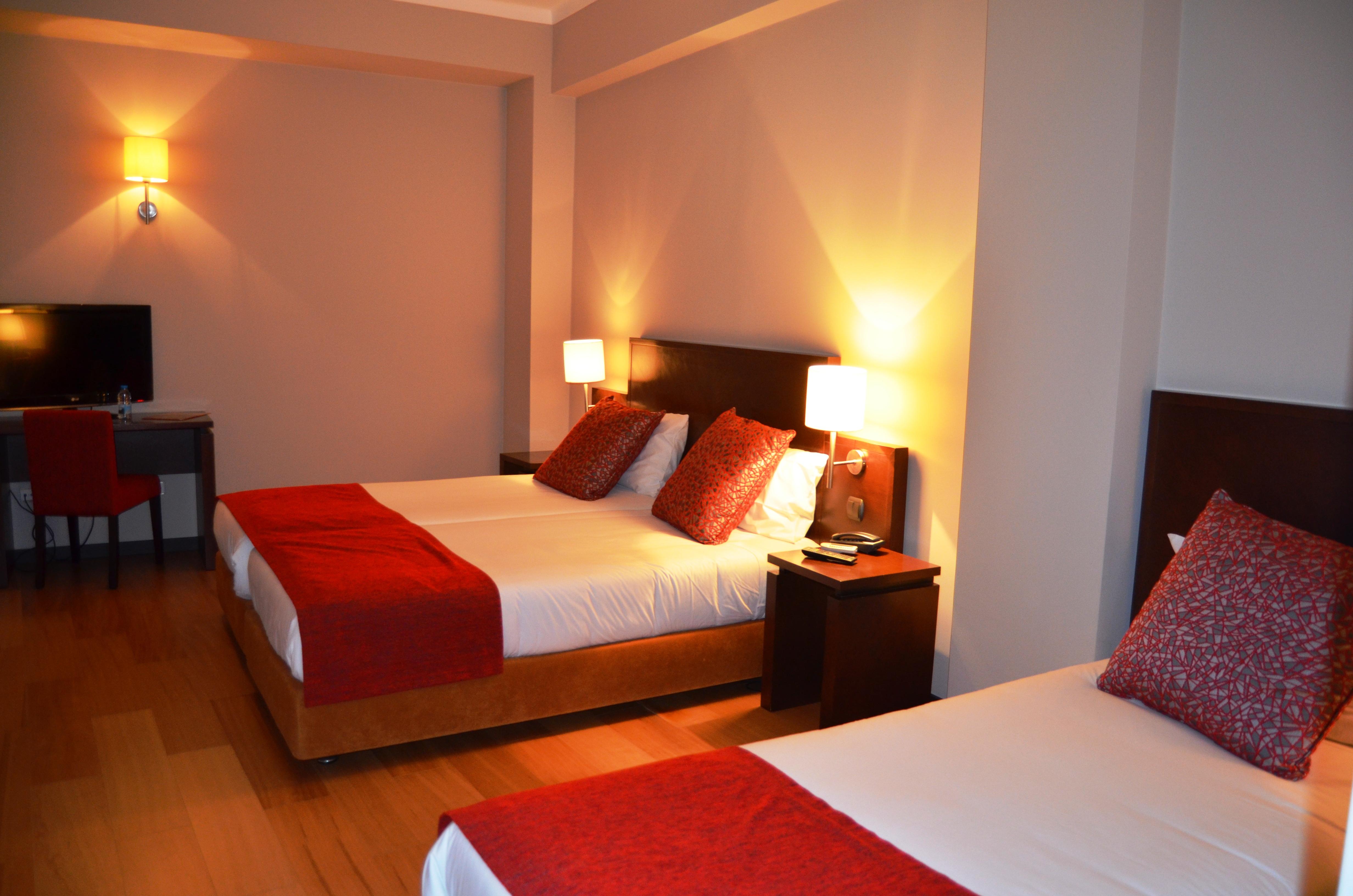 Hotel Torres Novas Extérieur photo